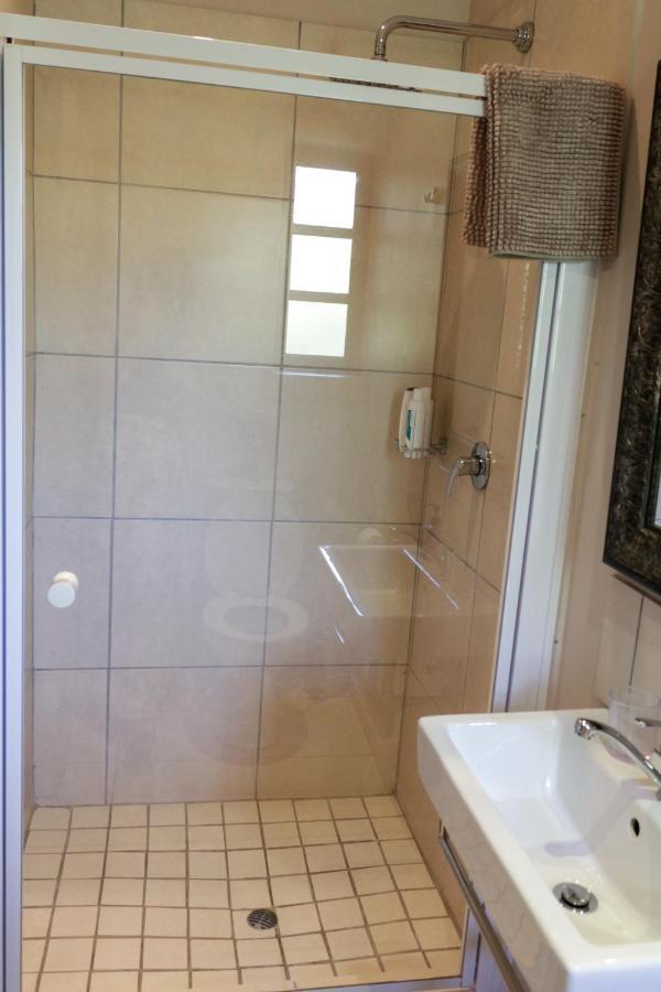 25 On Catherine Pretoria-Noord Exterior foto